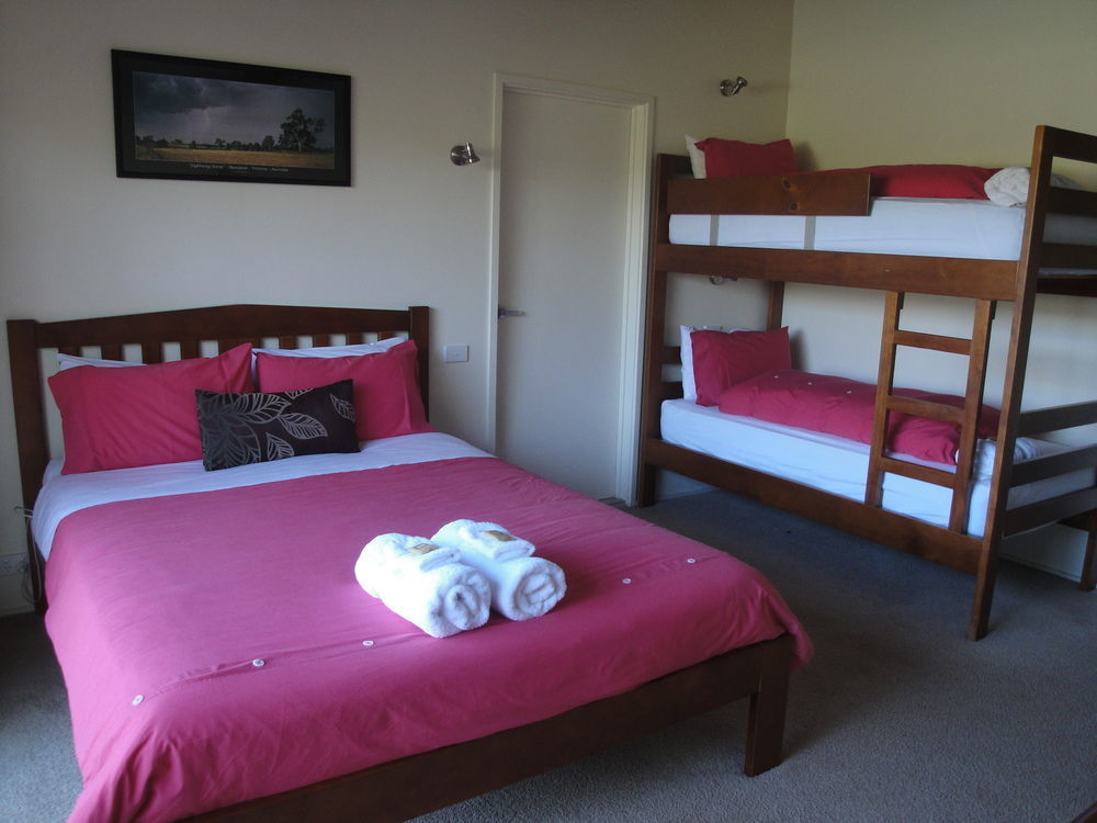 Off Mountain Accommodation Merrijig Zewnętrze zdjęcie